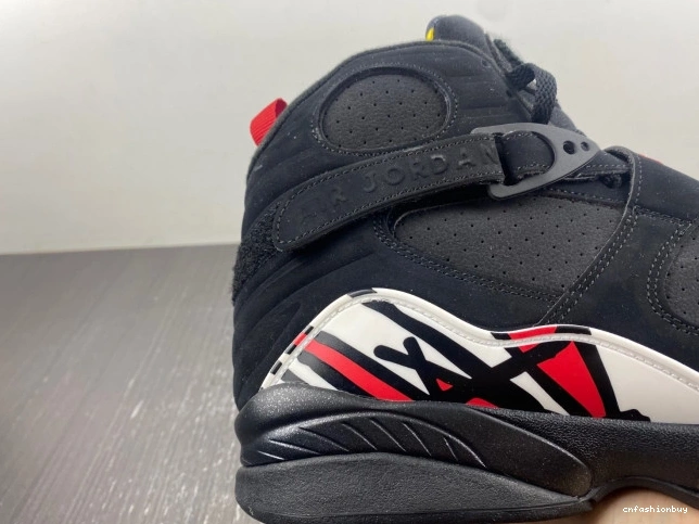 Jordan Playoffs 8 Air 305381-062 0924